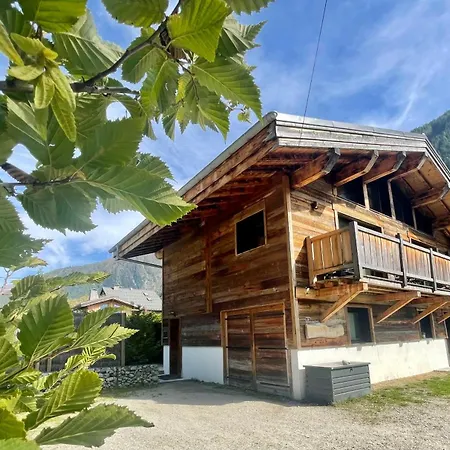 Le Petit Nicolas, Jacuzzi, Vue Mont Blanc Шале