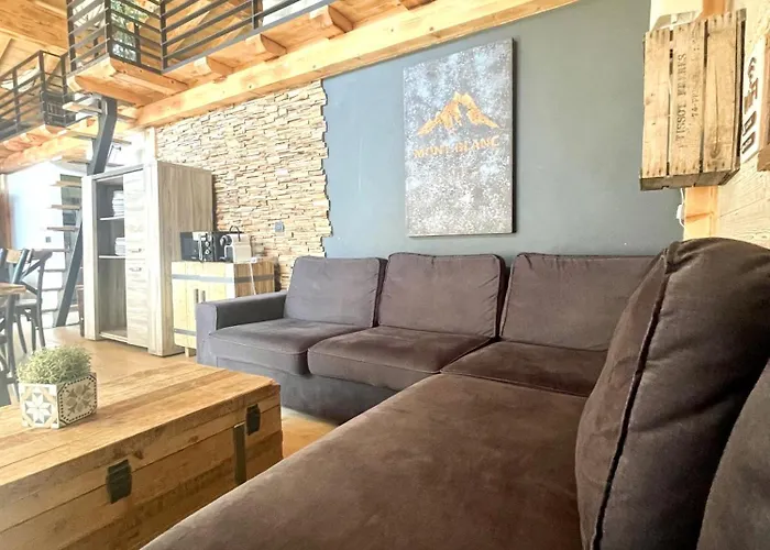 Le Petit Nicolas, Jacuzzi, Vue Mont Blanc Chalet