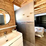 Chalet Le Petit Nicolas, Jacuzzi, Vue Mont Blanc *