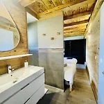 Chalet Le Petit Nicolas, Jacuzzi, Vue Mont Blanc Chamonix