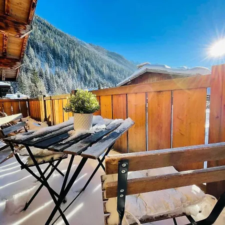 木屋 Le Petit Nicolas, Jacuzzi, Vue Mont Blanc 霞慕尼
