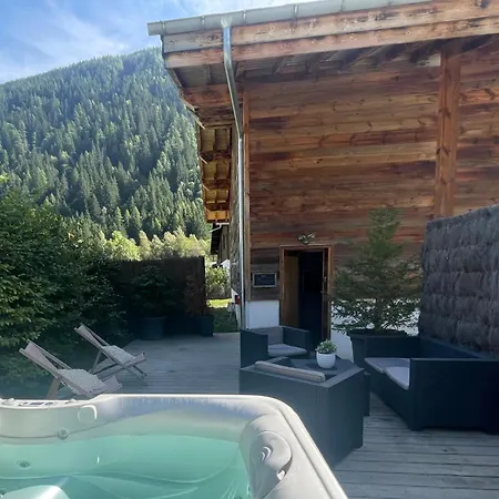 Le Petit Nicolas, Jacuzzi, Vue Mont Blanc Chalet Chamonix