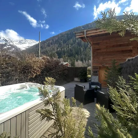 Le Petit Nicolas, Jacuzzi, Vue Mont Blanc 木屋