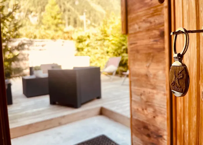 샬레 Le Petit Nicolas, Jacuzzi, Vue Mont Blanc *