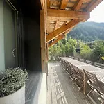 Le Petit Nicolas, Jacuzzi, Vue Mont Blanc Chalet *